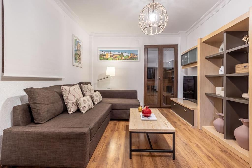 Apartamento Con Terraza A 4 Minutos De La Catedral Granada Esterno foto