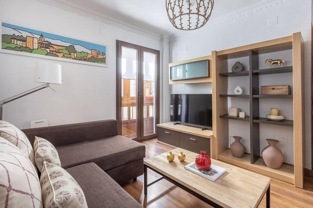 Apartamento Con Terraza A 4 Minutos De La Catedral Granada Esterno foto