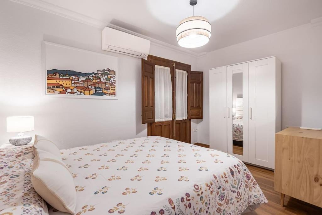 Apartamento Con Terraza A 4 Minutos De La Catedral Granada Esterno foto