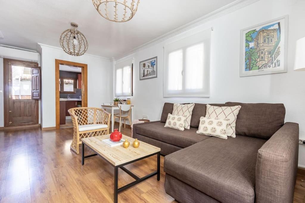 Apartamento Con Terraza A 4 Minutos De La Catedral Granada Esterno foto